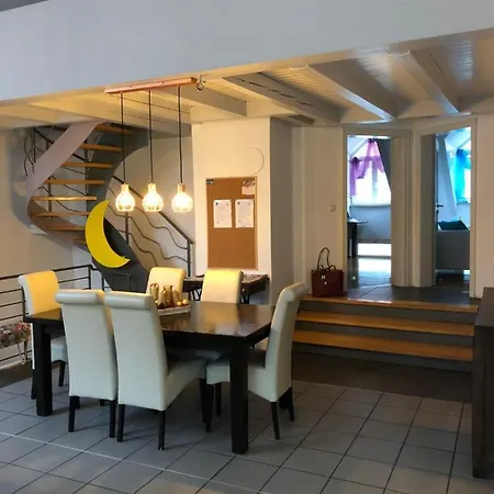 Wunderschone Galeriewohnung Im Herzen Regensburgs * רגנסבורג